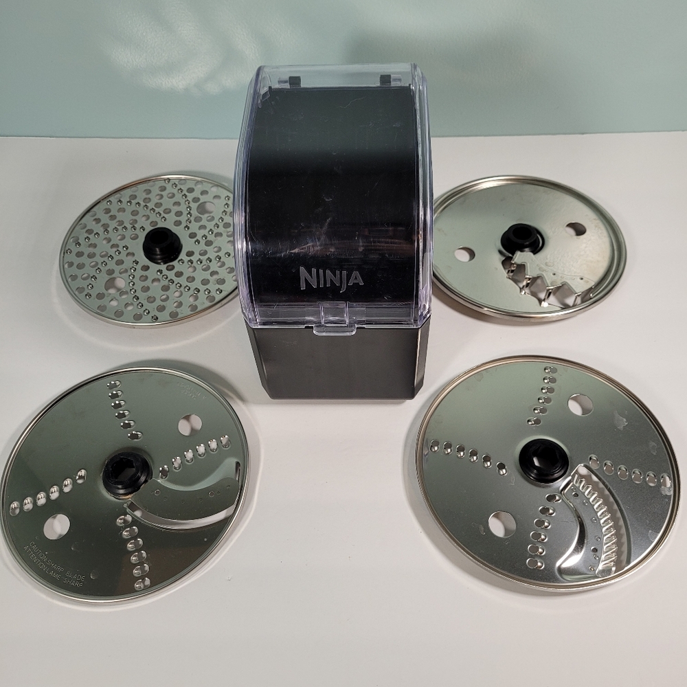 Ninja 4 Disc Replacement Blade Set For XSK770 Salad Shooter Prep System W/Case